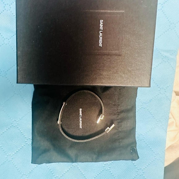 Saint Laurent ID Plaque Bracelet in Leather - Picture 6 of 6